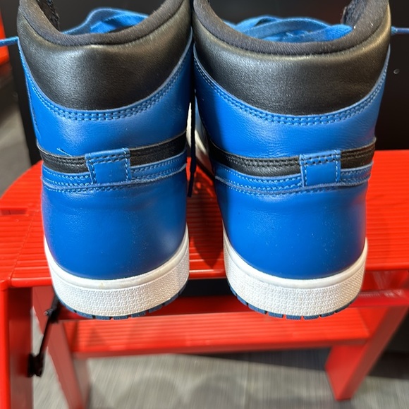 🔥🔥 Nike Air Jordan 1 Retro High OG Dark Marina Blue - Picture 5 of 9